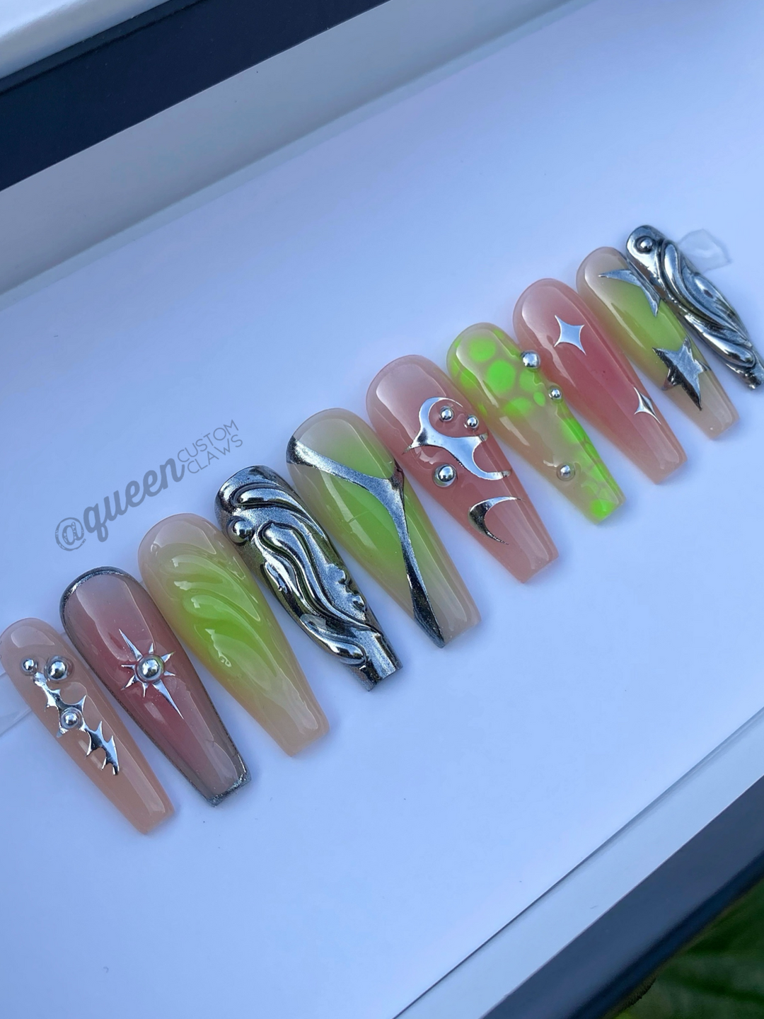 P@rnstar- press on nails