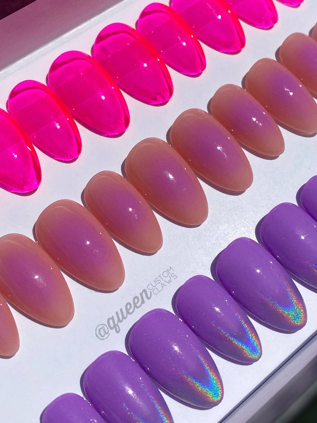Aura Pure: Single Ombré- press-on nails