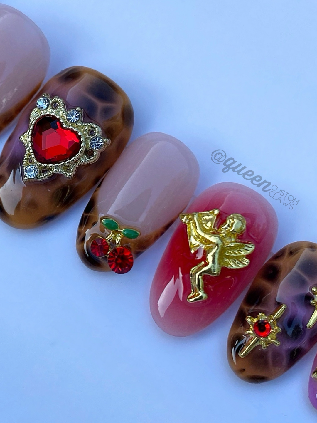 Cheetah Bomb Bling press on nails