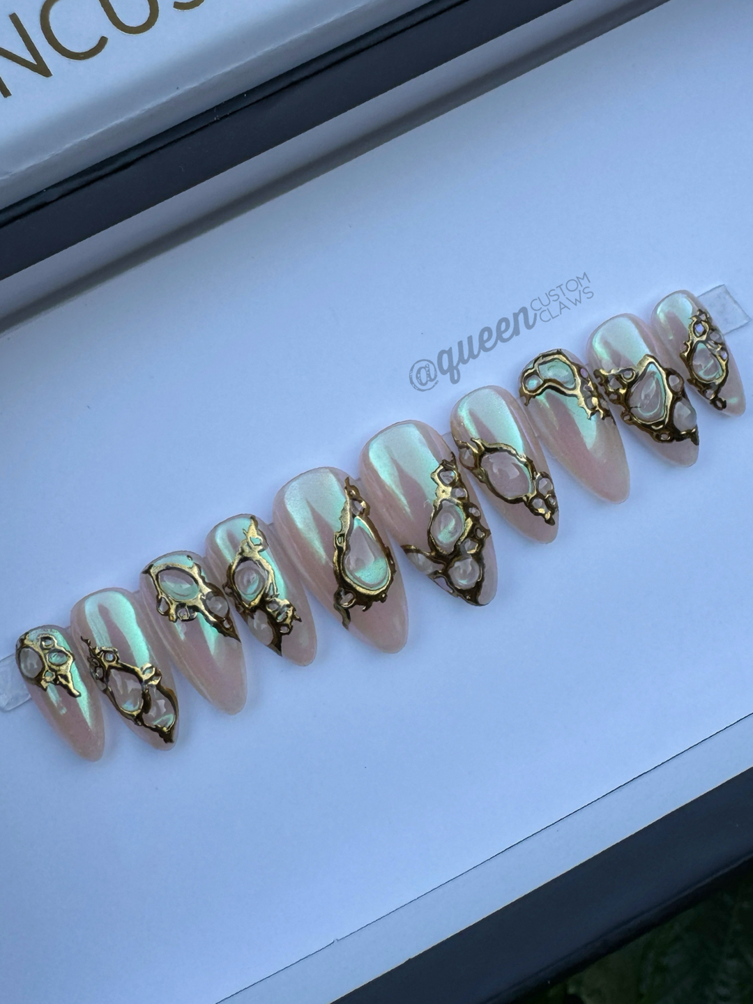 Bubble Bath: chrome 3D press-on nails