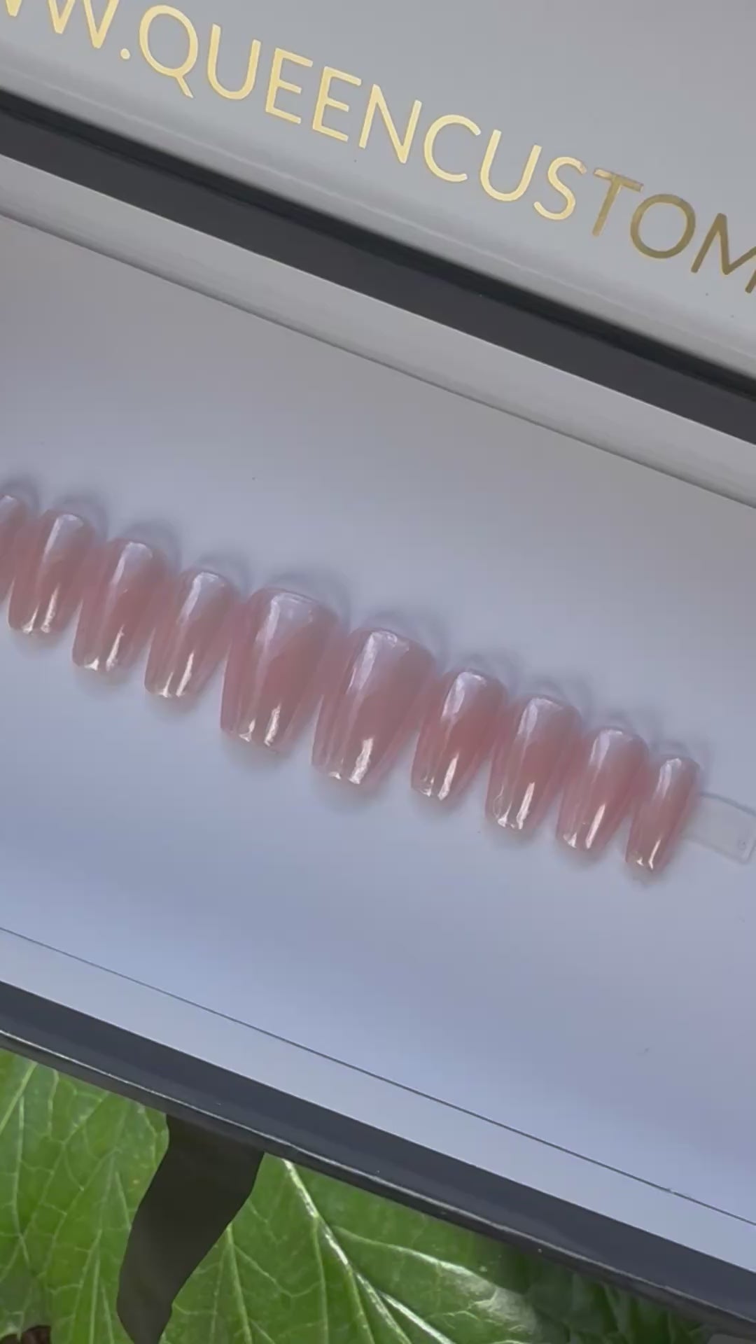 Glazed donut pearl chrome  press on nails
