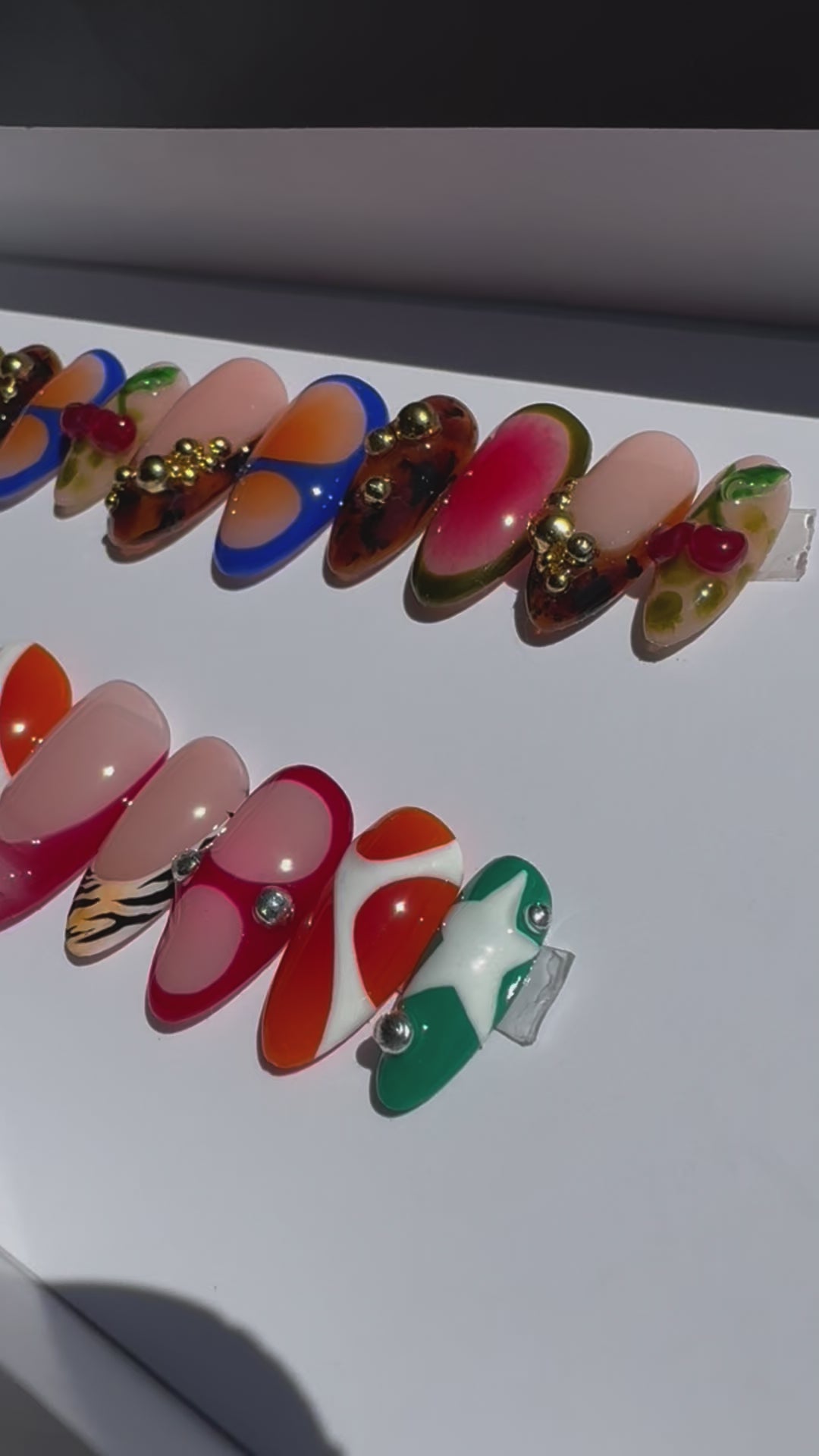 Cherry bomb- press on nails