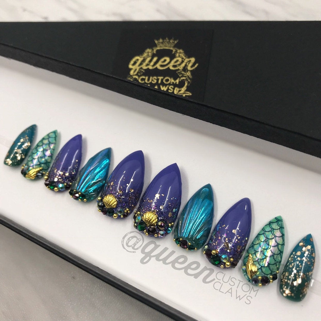 Queen of the Sea - mermaid press on nails