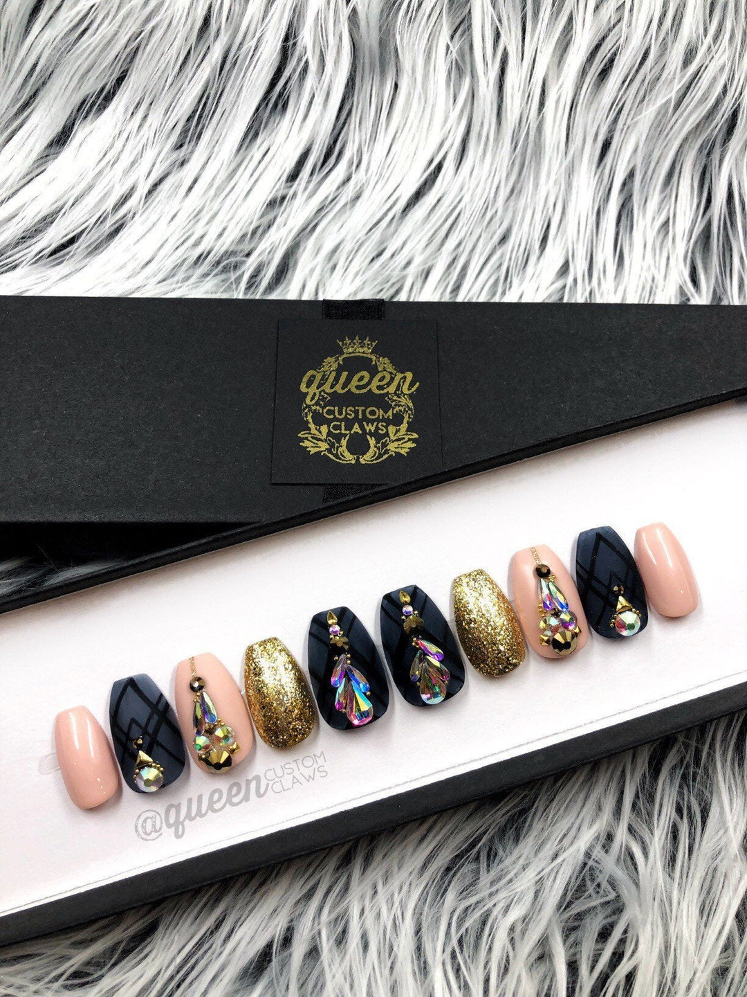 Black Swan Sparkle Press on Nails