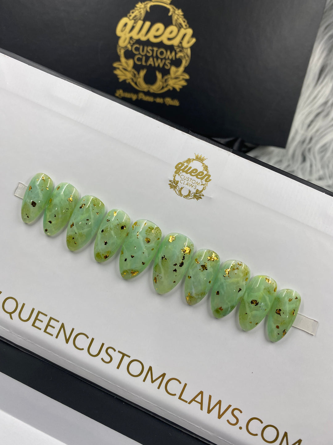 Jade quartz- press on nails