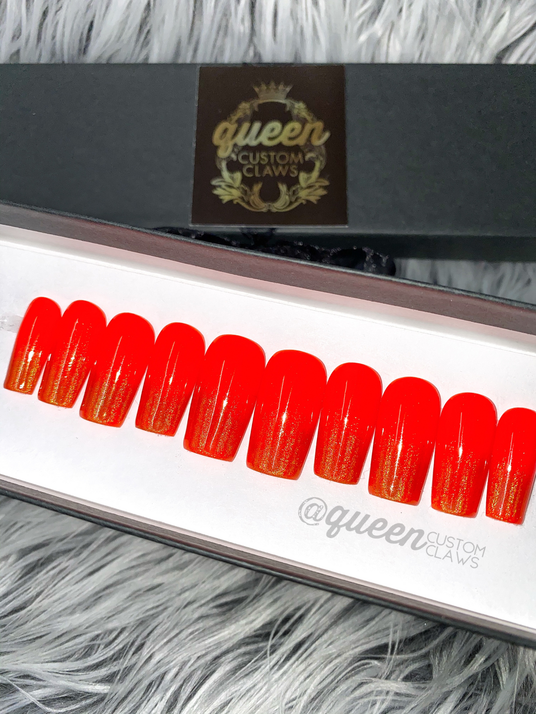 Spicy Tips Holographic press on nails