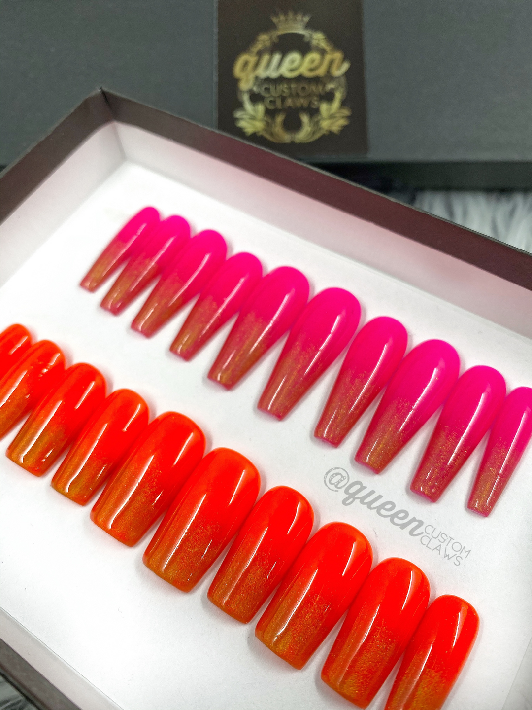Spicy Tips Holographic press on nails