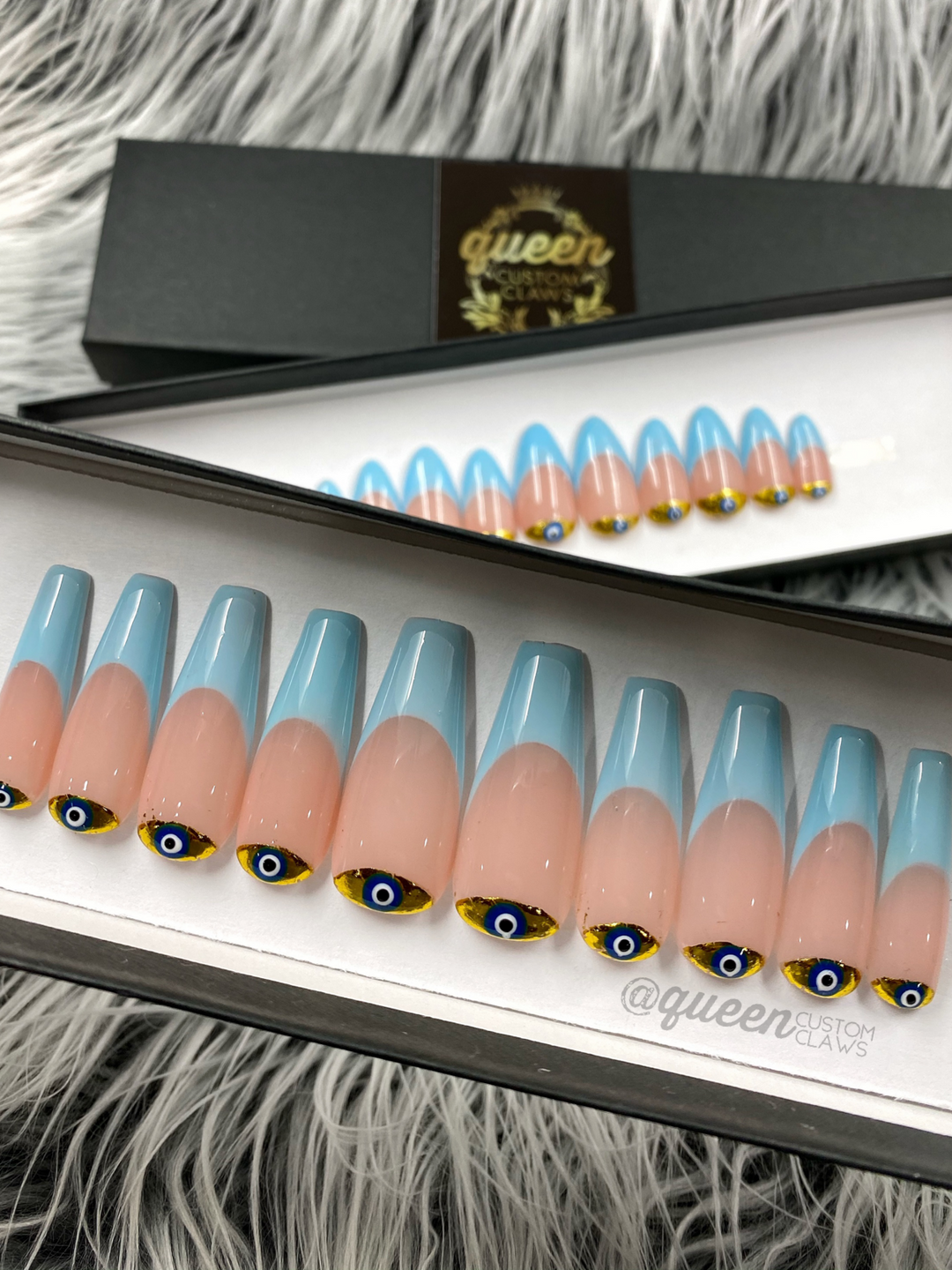Nazar Evil Eye: Gold Cuticle Deep C French Tip