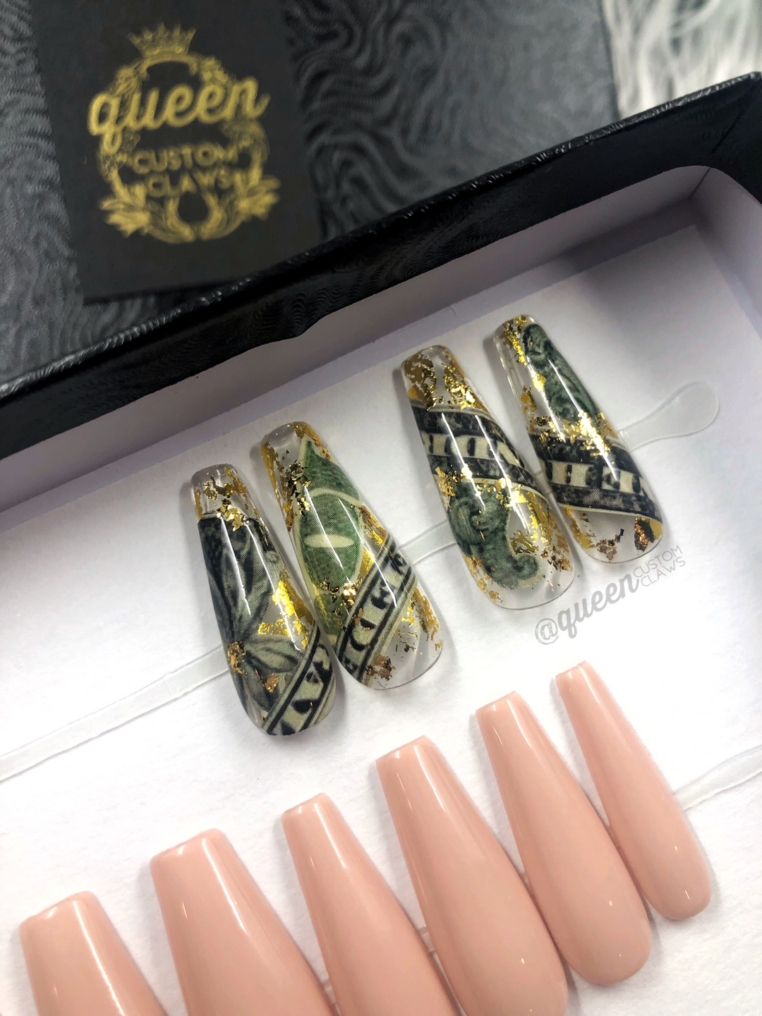 Money Money Accent press on nails