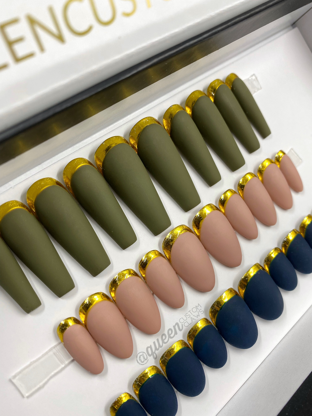 Gold Cuffed Cuticle- Neutral press-on nail