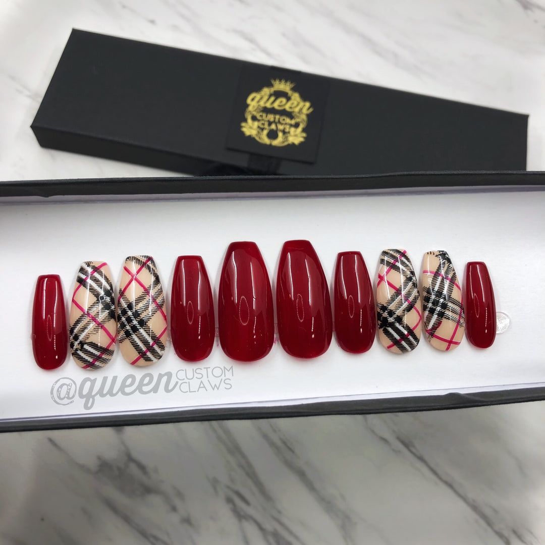 Bur-Baby Plaid - press on nails