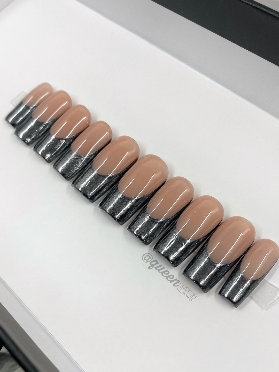 Chrome french tip- press-on nails