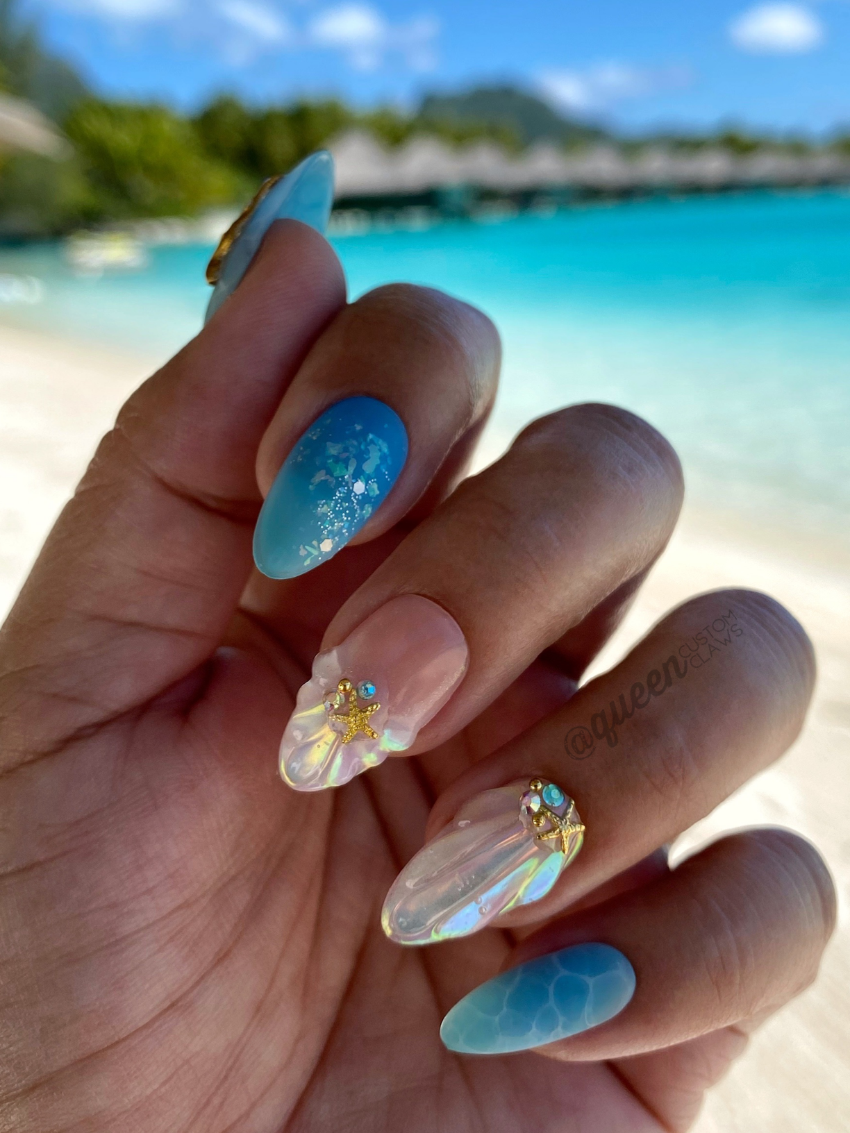 Beachy Nails That Capture the Sunlight