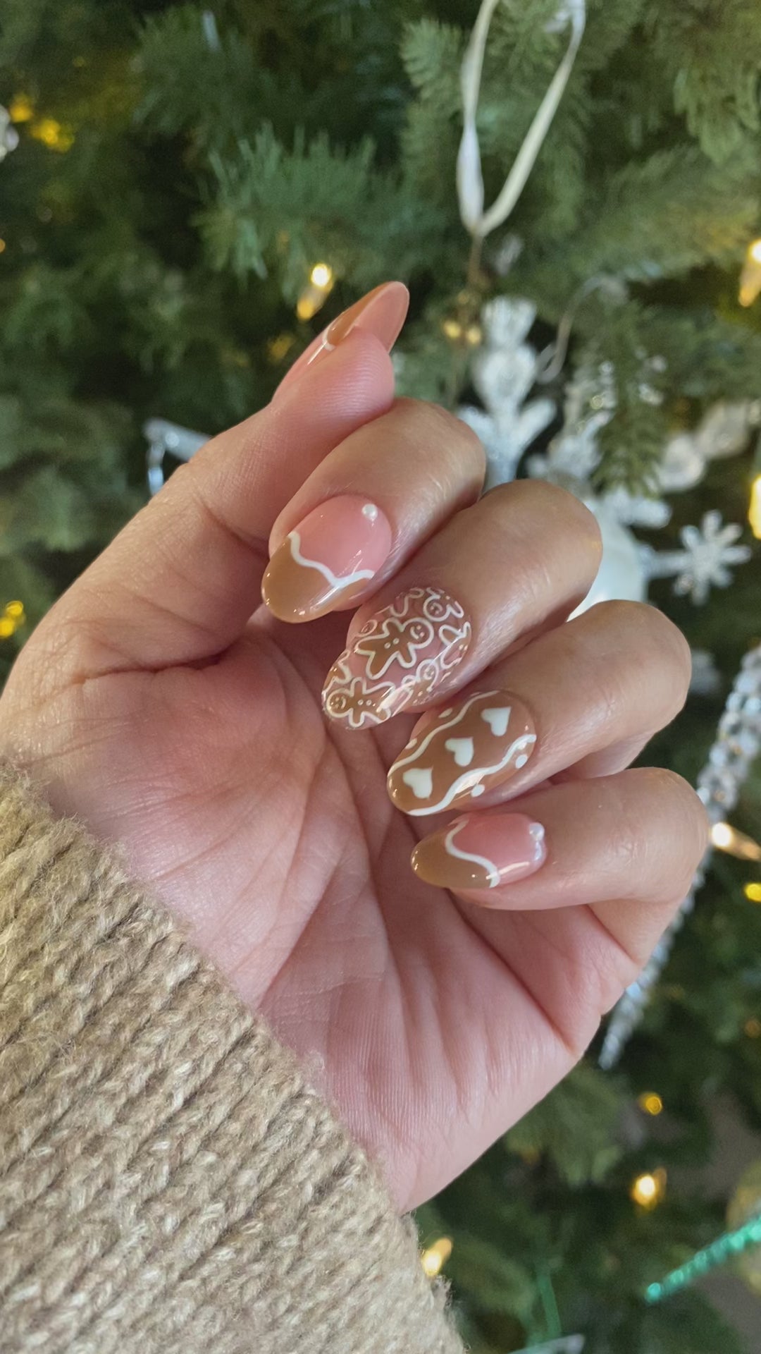 Gingerbread: cookie French- press on nails