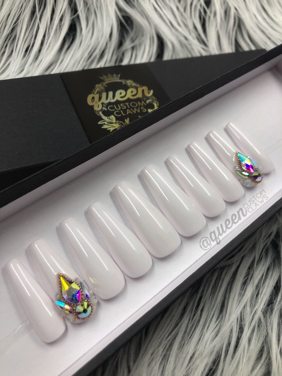 White Wedding-Bling press on nails – Queen Custom Claws