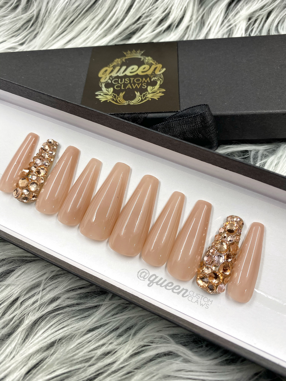 Nearly Naked- Nude Bling press-on nail