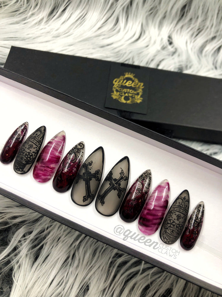 Gothica – Queen Custom Claws