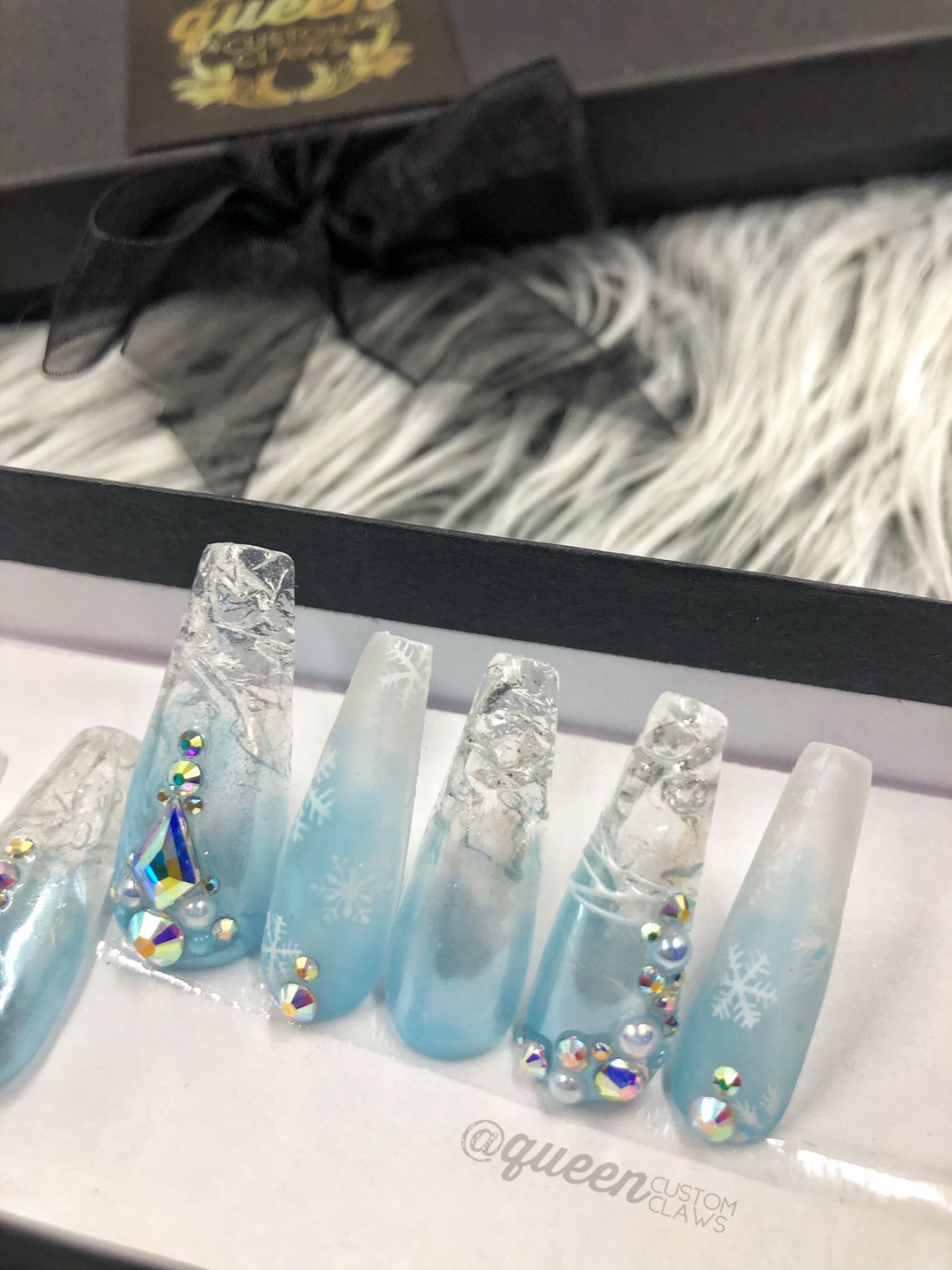 Ice Queen, cracked ice Press on Nails