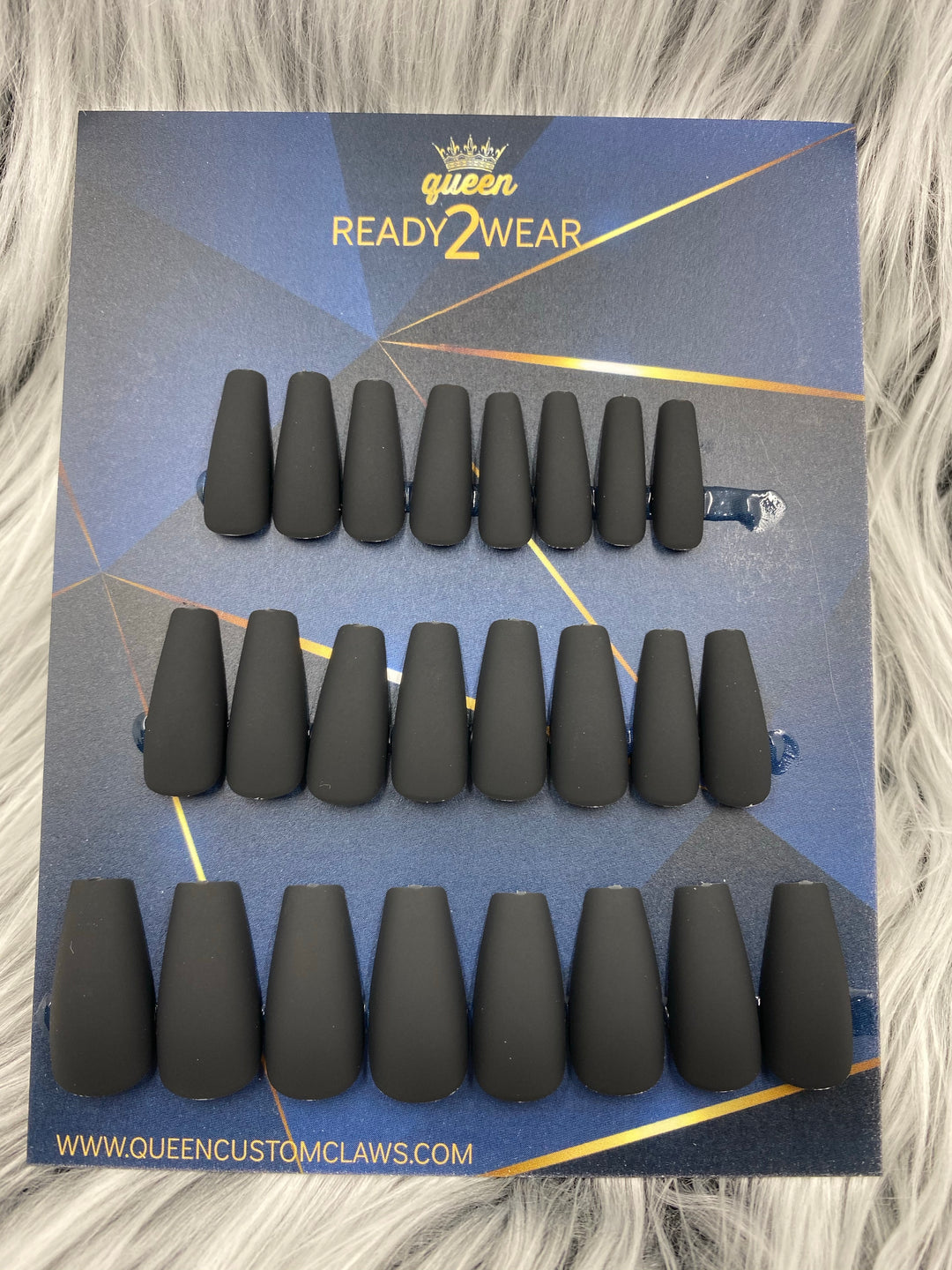 Ready2Wear | Lush Leather : matté Press-on nails